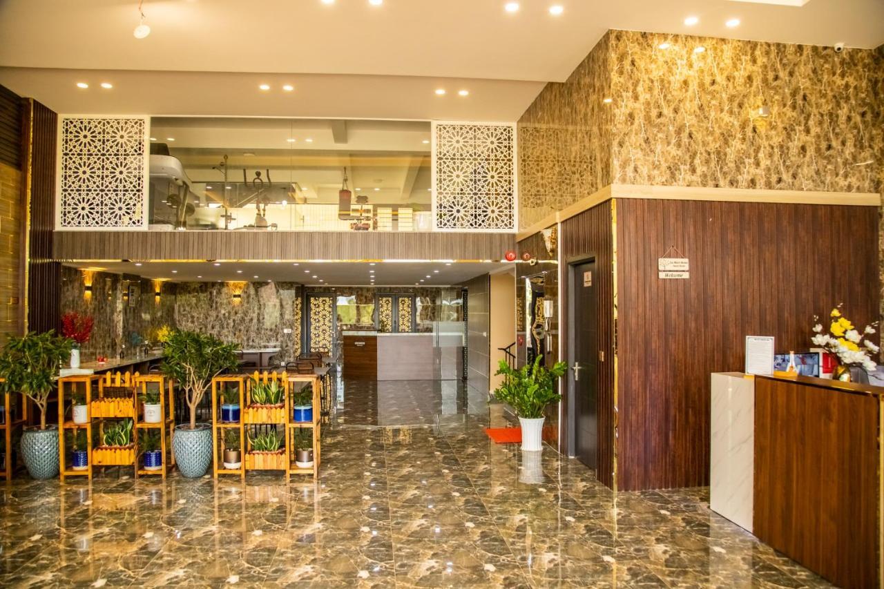 La Mia Lakeview Hotel Plây Ku Exterior foto